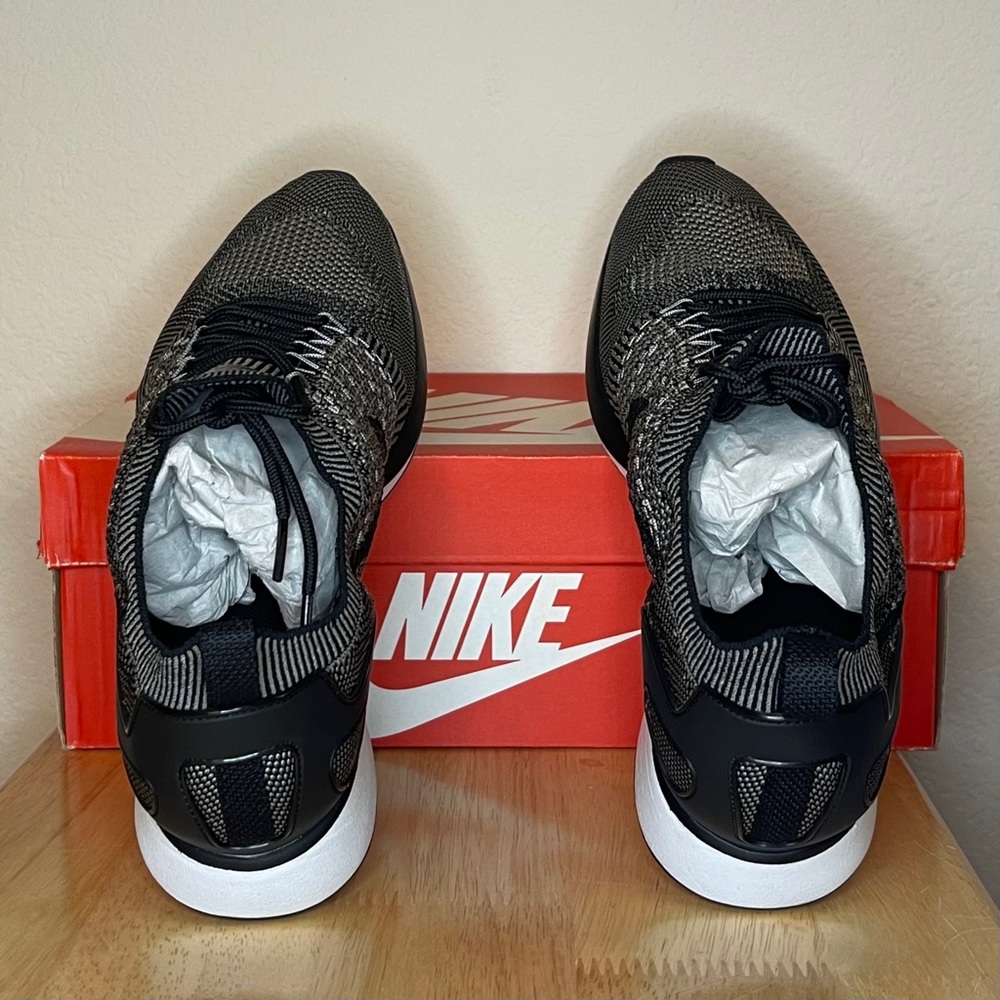 Nike Air Zoom Mariah Flyknit Racer 918264-008 - Picture 6 of 7